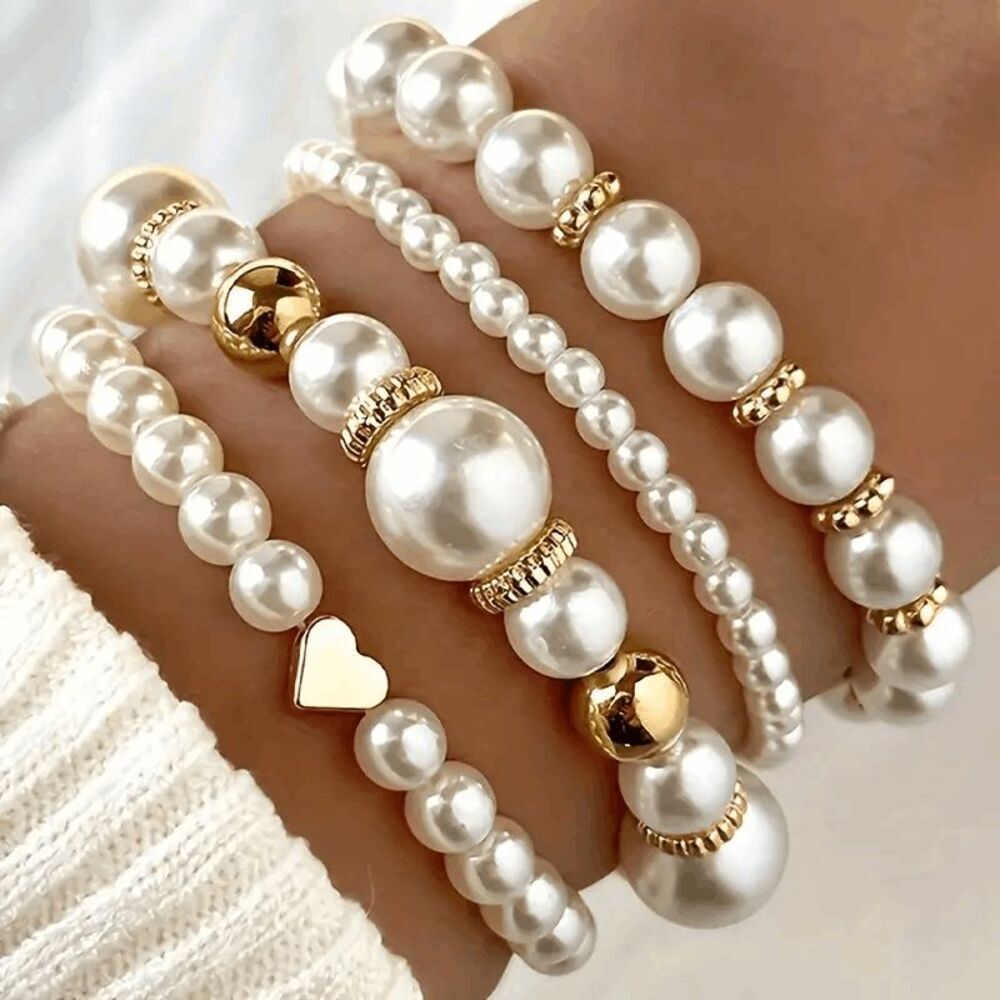 Layered Pearl Bracelets (4 Pieces)